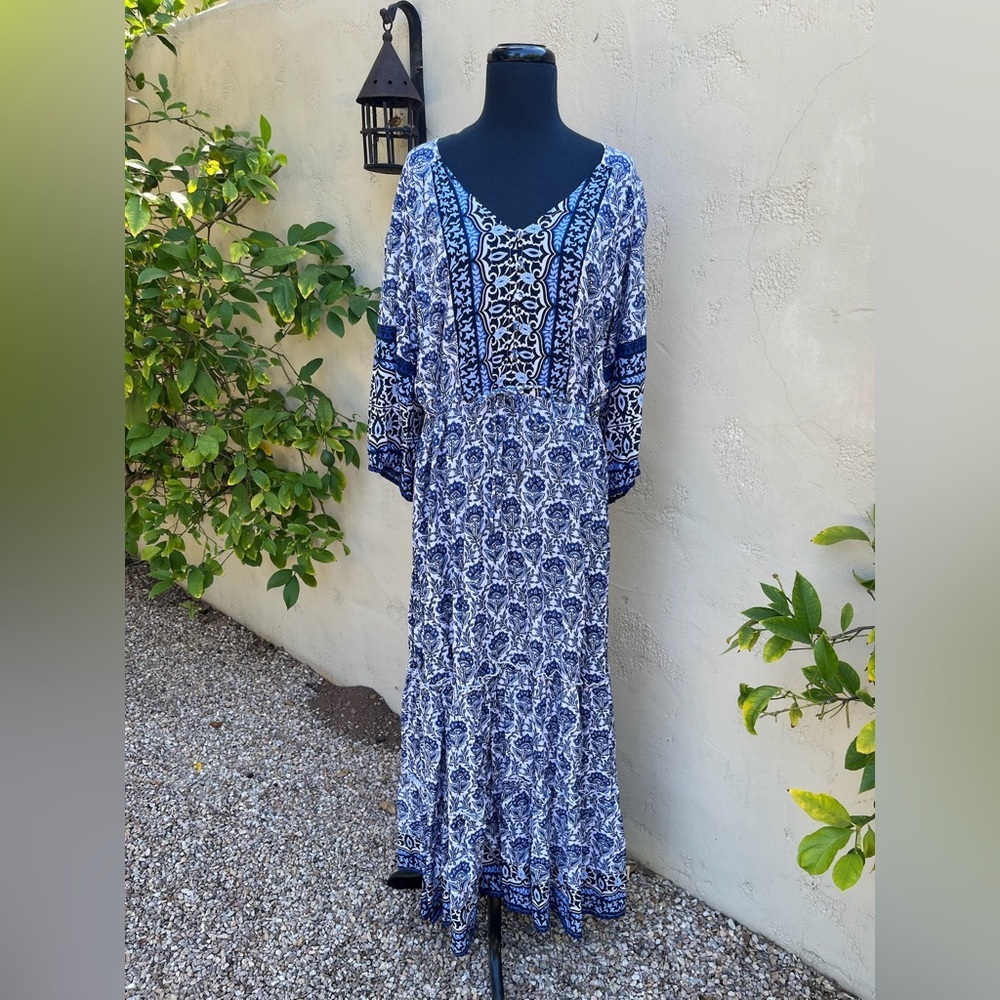 Walker & Wade "Carrie" tiered maxi dress - size XL